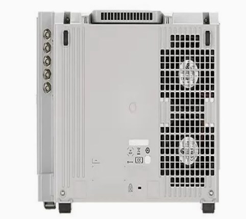 UXR0702B Осциллограф Infiniium серии UXR: 70 ГГц Keysight Technologies UXR0702B, 2 канала — фото 2