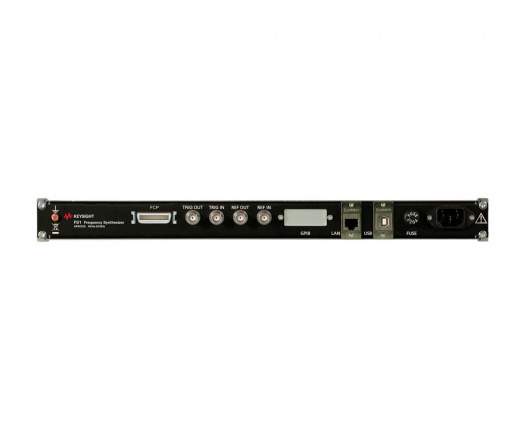 AP4012A FS1 Синтезатор частот 8 кГц - 20 ГГц Keysight Technologies AP4012A FS1 — фото 3